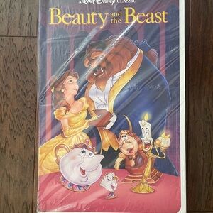 Disney Beauty and the Beast Classic VHS Boxed Silk Touch Throw, 50" x 70"